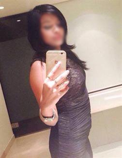 Manyta 22 year female call girls in aerocity